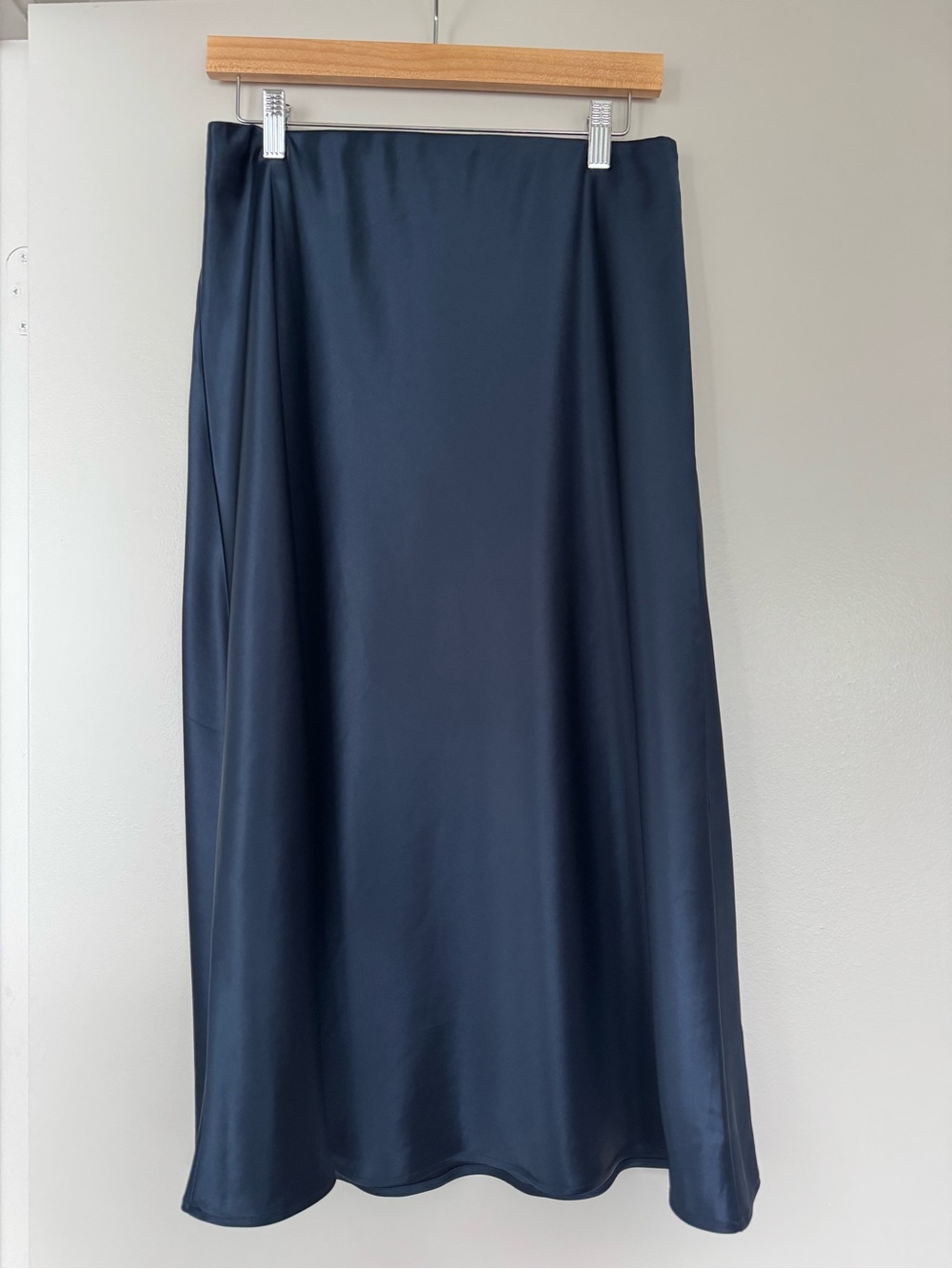 Aritzia Navy Satin Midi Skirt Admiral Blue - SZ 10
